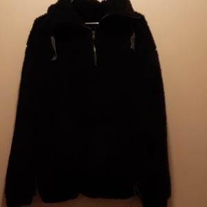 Kohls So, M, black